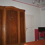 Lägenhet Il Cortile Fiorito Trapani